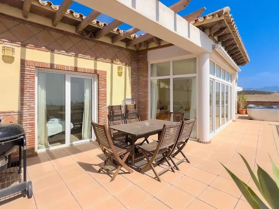 Atico Con Jacuzzi Y Vistas Al Mar Apartment La Cala De Mijas